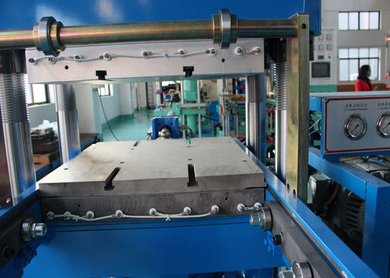 Manual Injection Molding Machine For Making Rubber Bottle Cap With Double Motors