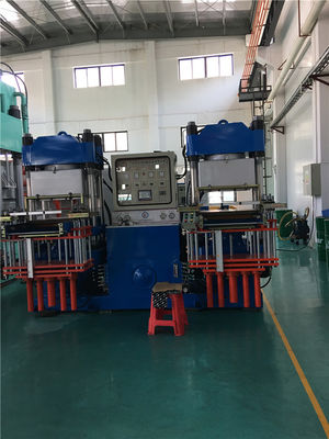 Vacuum Rubber Compression Moulding Machine With PLC Control System