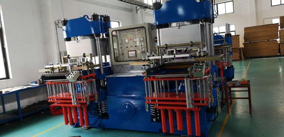 Electricity Conservation 2 Stations Vacuum Compression Press Machine Tie Bar Distance 640*310mm