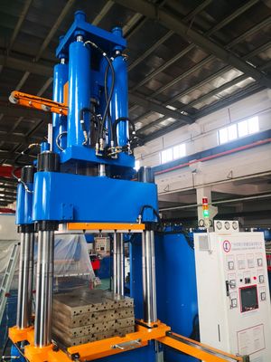 Vertical Rubber Injection Molding Machine/Auto Parts Rubber Bushing Making Machine