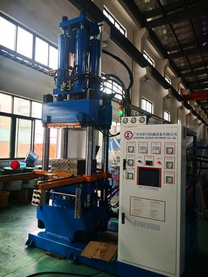 Machine de moulage par injection de caoutchouc pour la fabrication de fils de caoutchouc