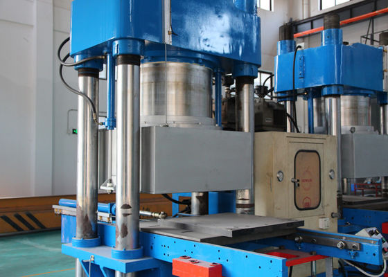 Máquina de moldagem de chocolate de silicone / 200 toneladas Máquina de moldagem por compressão a vácuo