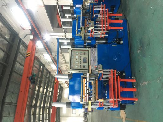 Machine de moulage sous vide de 200 tonnes pour le tapis de cuisson en silicone Machine de fabrication de produits en caoutchouc en silicone