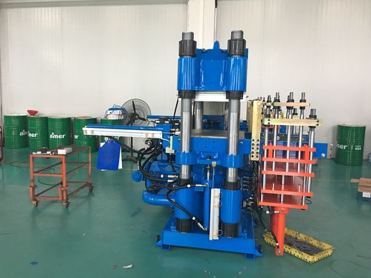 China Fabrikpreis 200 Tonnen Silikon-Gehäuse-machende Maschine, Pressen-Formmaschine für die Herstellung von Silikon-Bäckmatte
