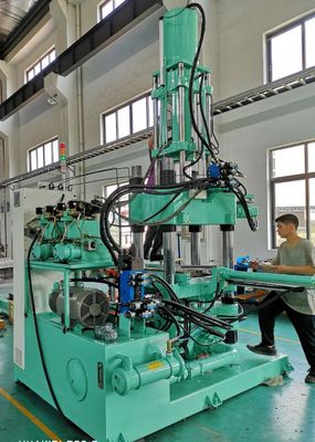 ISO9001 Standard 300 Ton Silicone Injection Machine For Motocycle Parts