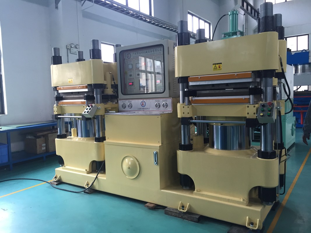 Auto Parts Rubber Brake Pad Making Machine Large Production Capacity