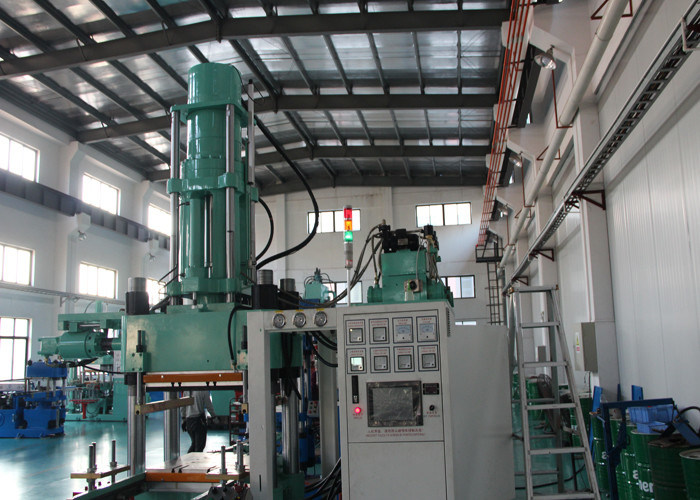 High Output Silicone Mould Making Machine , 300 Ton Silicone Molding