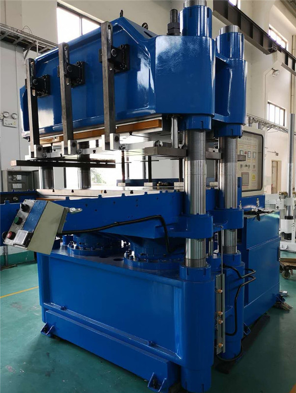 Industrial Compression Molding Machine / Semiconductor Industry